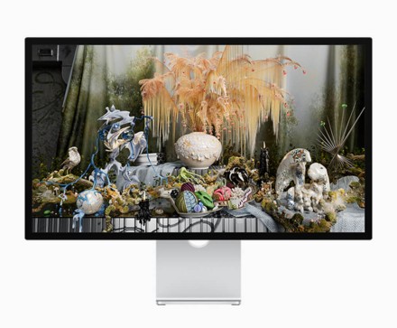 Монитор Apple Studio Display Tilt- and height-adjustable stand (Standart Glass)